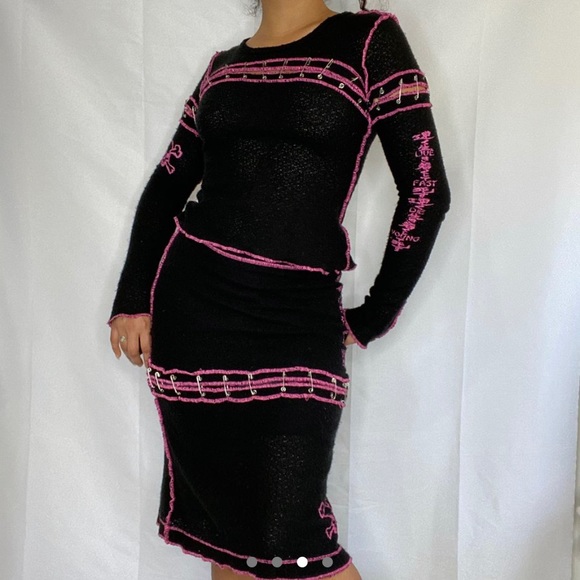 ISO LIP SERVICE - Picture 4 of 9